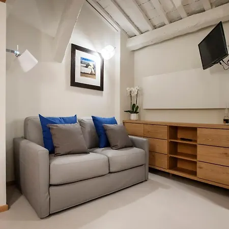 Flat Piazza Del Popolo Rom