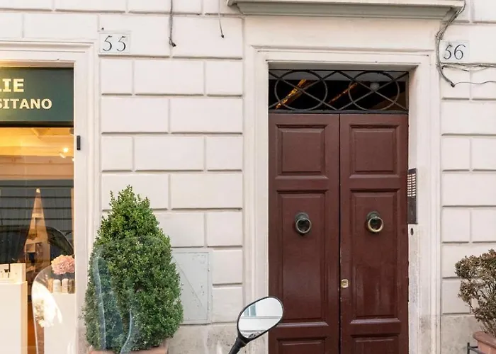 Flat Piazza Del Popolo روما